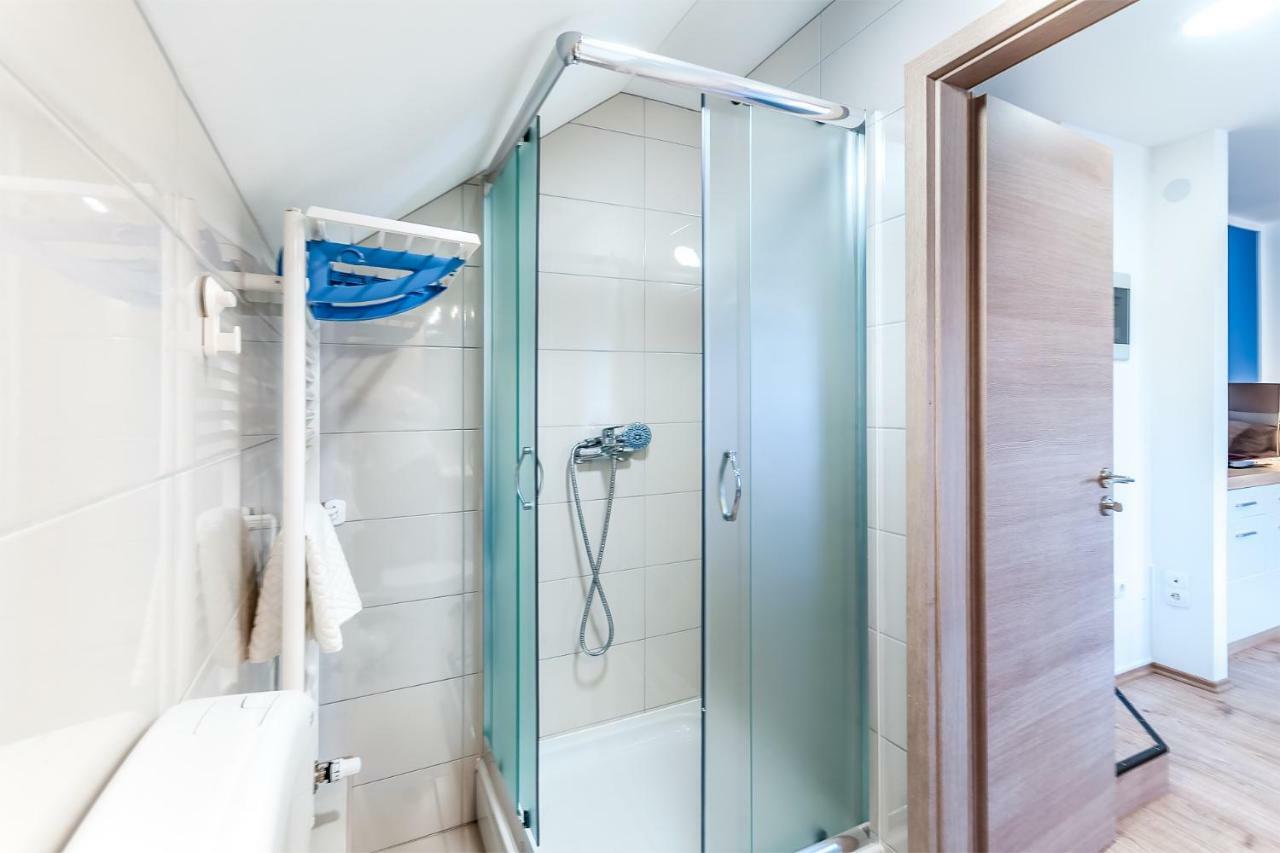 Top Apartman Zagreb Buitenkant foto