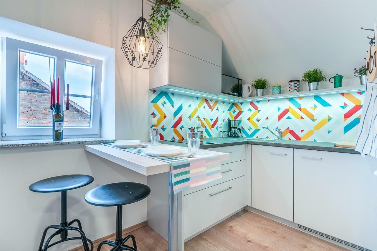Top Apartman Zagreb Buitenkant foto