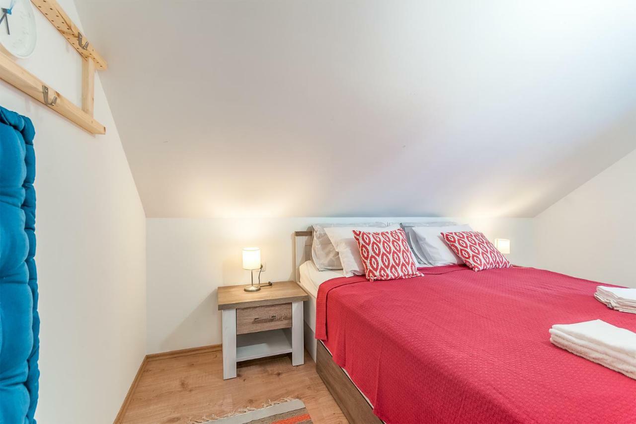 Top Apartman Zagreb Buitenkant foto